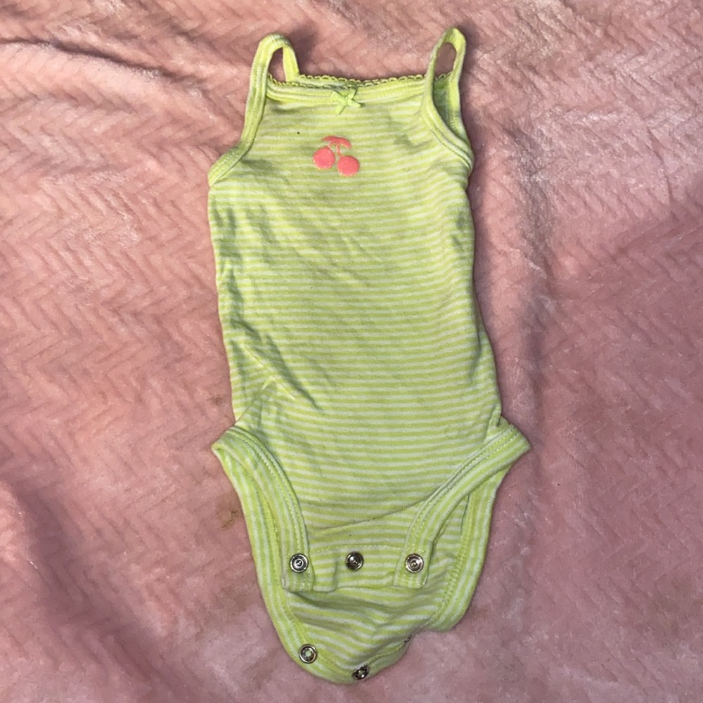 baby tank tops size nb and 0-3 months - Picture 2 of 9